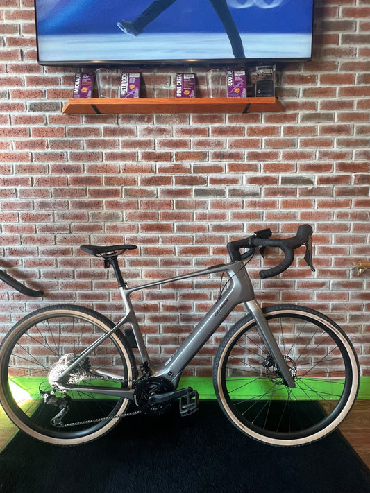 2025 Cannondale 700 U Synapse Neo AllRoad 2 eBike